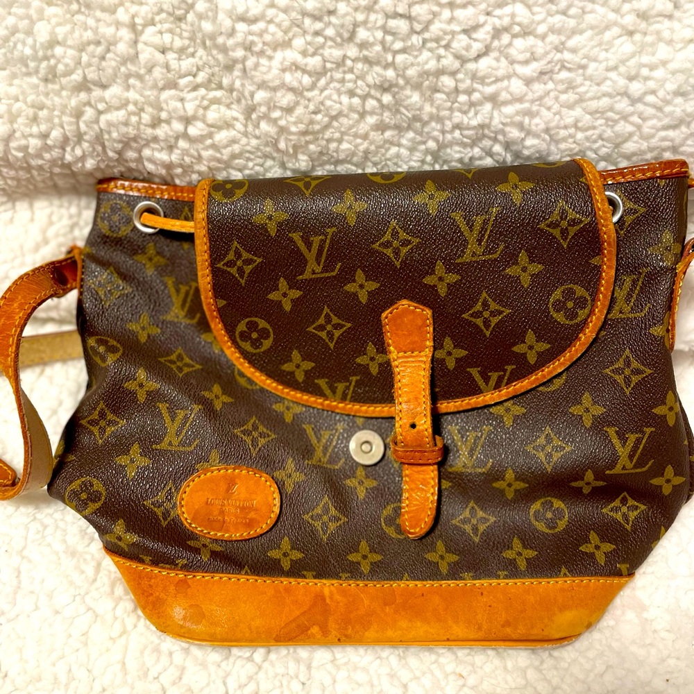 Authentic vintage Louis Vuitton. Backpack style.